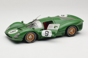 Ferrari 330 P4 #9 Grün Spa-Francorchamps 1967 Eagles Race 1:18 41007 Druckguss — Bild 2 von 8
