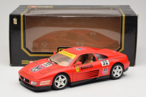 Ferrari 348 TB #32 Pirelli Rot 1989 Bburago 1:18 3039-P1 Druckguss — Bild 8 von 8