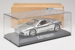 Ferrari 360 Modena Chrome Silver Limitierte Auflage Exclusive Cars 1:18 EC004 Druckguss — Bild 9 von 9