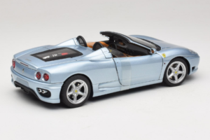 Ferrari 360 Spider Blau The Italian Job Hot Wheels 1:18 P9905 Druckguss — Bild 2 von 6