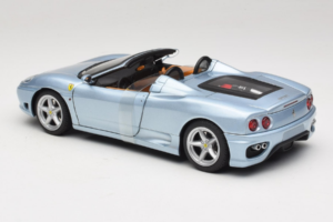 Ferrari 360 Spider Blau The Italian Job Hot Wheels 1:18 P9905 Druckguss — Bild 5 von 6