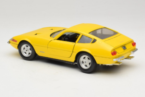 Ferrari 365 GTB/4 Daytona Gelb Techno Giodi 1:18 40011-Y1 Druckguss — Bild 6 von 7