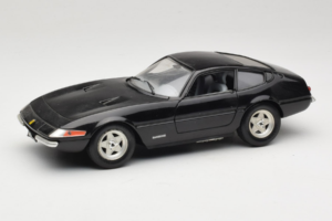 Ferrari 365 GTB/4 Daytona Schwarz Techno Giodi 1:18 40011-B2 Druckguss