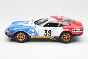 Ferrari 365 GTB/4 #39 J-C. Andruet / Lena 24 Hours of Le Mans 1972 Kyosho 1:18 08164E Druckguss — Bild 4 von 8