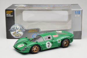 Ferrari 412P #7 Grün 24 Hours of Daytona 1967 Eagles Race 1:18 37000 Druckguss — Bild 8 von 8