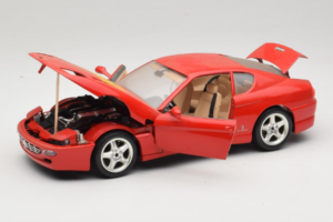 Ferrari 456 GT Ferrari Model Club Rot Bburago 1:18 3036-P1 Druckguss — Bild 2 von 8