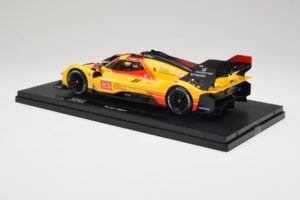 Ferrari 499P Hypercar AF Corse #83 R. Kubica / Y. Ye / R. Shwartzman 24 Hours of Le Mans 2024 Bburago 1:18 18-16313-83-VET Dr — Bild 7 von 9