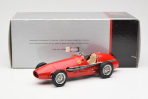 Ferrari 500 F2 #1 A. Ascari F1 Double World Champion 1952-1953 CMC 1:18 M-056 Druckguss — Bild 6 von 6