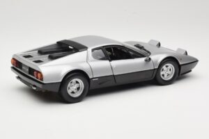 Ferrari 512BB Silber Kyosho 1:18 08171S Druckguss — Bild 3 von 8