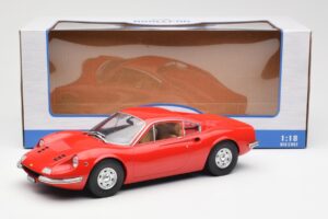 Ferrari Dino 246 GT Rot MCG 1:18 MCG18166 Druckguss — Bild 6 von 6