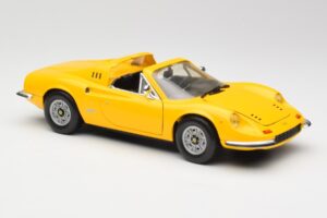 Ferrari Dino 246 GTS Gelb Hot Wheels 1:18 23920 Druckguss — Bild 6 von 8
