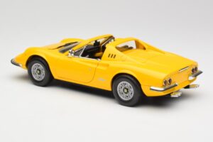 Ferrari Dino 246 GTS Gelb Hot Wheels 1:18 23920 Druckguss — Bild 7 von 8
