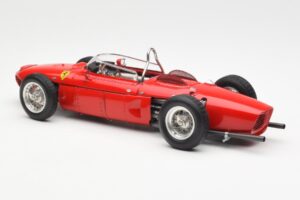 Ferrari Dino 156 Sharknose F1 1961 CMC 1:18 M-078 Druckguss — Bild 5 von 6