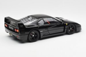 Ferrari F40 Schwarz Kyosho 1:18 08416BK Druckguss — Bild 4 von 10