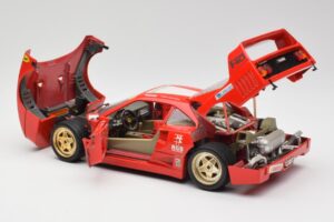 Ferrari F40 Evoluzione Bburago 1:18 3042 Druckguss — Bild 5 von 8