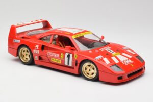 Ferrari F40 Evoluzione Bburago 1:18 3042 Druckguss — Bild 6 von 8