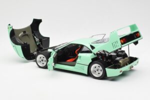 Ferrari F40 Mintgrün Kyosho 1:18 08416MG Druckguss — Bild 7 von 10