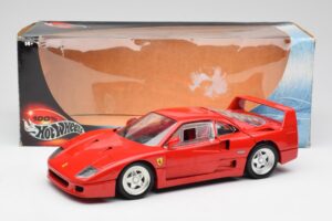 Ferrari F40 Rot Hot Wheels 1:18 23911 Druckguss — Bild 8 von 8