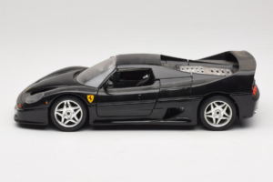 Ferrari F50 Coupe Schwarz Bburago 1:18 3372-B1 Druckguss — Bild 4 von 8