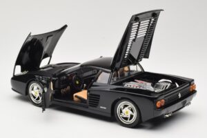 Ferrari F512M Schwarz Hot Wheels 1:18 23922 Druckguss — Bild 5 von 8