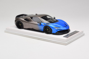 Ferrari SF90 Novitec Blue Grey Metallic IVY 1:18 REMC029 Resin — Bild 4 von 7