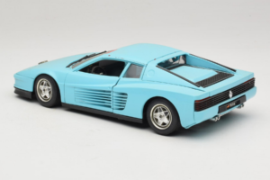 Ferrari Testarossa Borsenmodell 1997 Limitierte Auflage Blau Bburago 1:18 B002 Druckguss — Bild 7 von 8