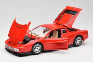 Ferrari Testarossa Rot Bburago 1:18 3019 Druckguss — Bild 2 von 8