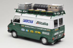 Fiat 242 Alitalia Rally Team Assistance With Trailer 1978 IXO 1:18 18CMC027WX Druckguss — Bild 6 von 7