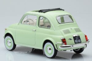 Fiat 500 L Hellgrün Norev 1:18 187773 Druckguss — Bild 5 von 6