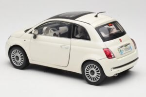 Fiat 500 Weiß Mondo Motors 1:18 500291 Druckguss — Bild 7 von 8