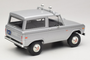 Ford Bronco Speed Movie GreenLight 1:18 19074 Druckguss — Bild 3 von 7