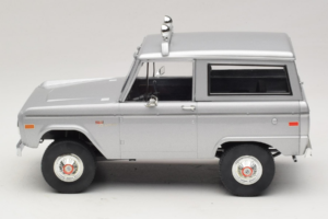 Ford Bronco Speed Movie GreenLight 1:18 19074 Druckguss — Bild 4 von 7