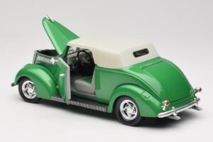 Ford Cabriolet Grün Road Signature 1:18 92239 Druckguss — Bild 5 von 8