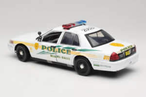 Ford Crown Victoria Police Interceptor CSI Miami GreenLight 1:18 13514 Druckguss — Bild 5 von 6