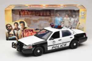 Ford Crown Victoria Police Interceptor The Hangover Movie Greenlight 1:18 12911 Druckguss — Bild 6 von 6