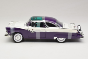 Ford Crown Victoria Weiß Lila Road Signature 1:18 92138-P1 Druckguss — Bild 3 von 6