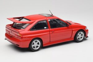Ford Escort RS Cosworth Radiant Rot Minichamps 1:18 150089021 Druckguss — Bild 3 von 8