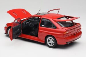 Ford Escort RS Cosworth Radiant Rot Minichamps 1:18 150089021 Druckguss — Bild 5 von 8
