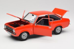 Ford Escort Mk2 Signal Orange Minichamps 1:18 150084100 Druckguss — Bild 2 von 8