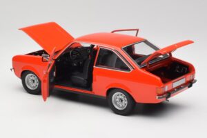 Ford Escort Mk2 Signal Orange Minichamps 1:18 150084100 Druckguss — Bild 5 von 8