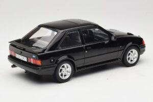 Ford Escort Mk4 RS Turbo S2 Schwarz MCG 1:18 MCG18546 Druckguss — Bild 2 von 6