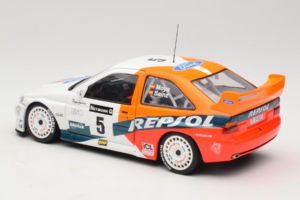 Ford Escort RS Cosworth Repsol #5 C. Sainz / L. Moya RAC Rally 1997 UT Models 1:18 39750 Druckguss — Bild 7 von 8