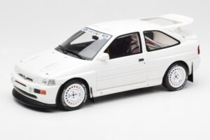 Ford Escort RS Cosworth Group A Weiß Otto 1:18 OT1025 Resin