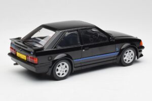 Ford Escort RS Turbo Privatwagen Prinzessin Diana Schwarz MCG 1:18 MCG18420 Druckguss — Bild 2 von 6