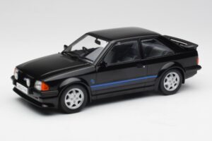 Ford Escort RS Turbo Privatwagen Prinzessin Diana Schwarz MCG 1:18 MCG18420 Druckguss
