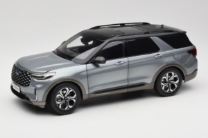 Ford Explorer Grau OEM 1:18 FORD2020 Druckguss