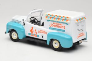 Ford F-1 Howard Johnson's Ice Cream Road Signature 1:18 92229 Druckguss — Bild 5 von 6