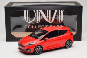 Ford Fiesta Mk8 ST Rot DNA 1:18 DNA000093 Resin — Bild 6 von 6