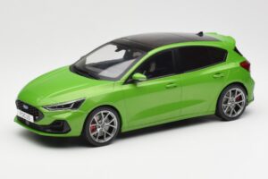 Ford Focus ST Mk4 Grün MCG 1:18 MCG18452 Druckguss