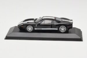Ford GT Schwarz Minichamps 1:43 400084204 Druckguss